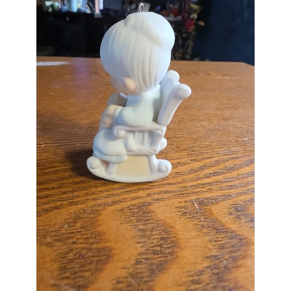 Enesco Precious Moments 1983 The Purr-fect Grandma Ornament E0516 Jonathan David